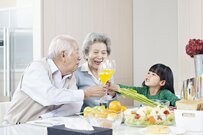 贈り物＝愛情という「じいじ」「ばあば」の困ったプレゼント…良かれと思った行動がアダに?!