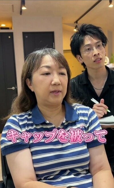 ビフォーは3年前のブリーチで傷んだ、パサつきの目立つ長め髪