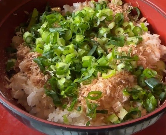 【静岡県×道の駅グルメ】自分ですりおろして味わう「わさび丼」に反響続出！「これはうまいやつ」と絶賛