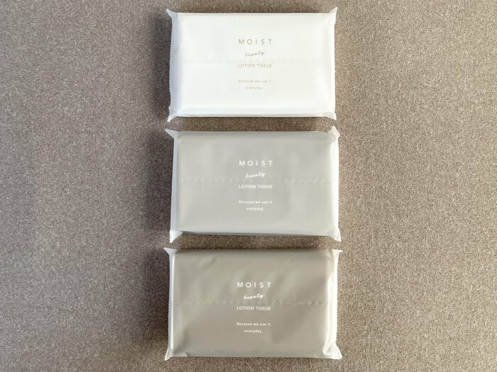 セリアの「ミニミニ保湿ティッシュ グレージュ」