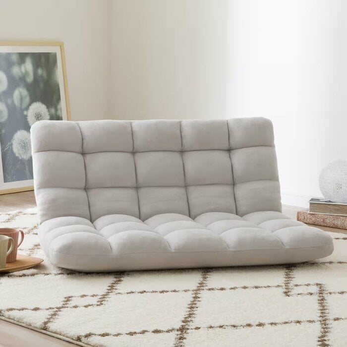 限られたスペースでも空間を圧迫することなく配置できます