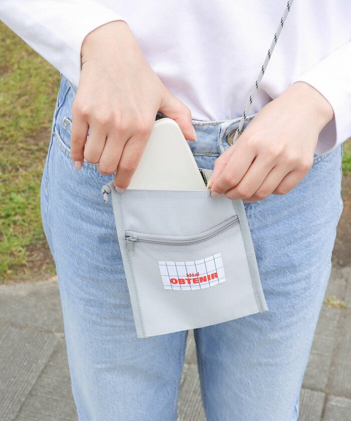 無駄を削ぎ落としたミニマルなルックス