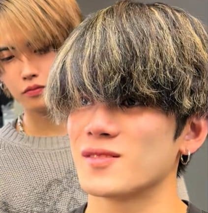 【大変身】「できないですか…？」パーマ希望の男性、一度は諦めかけた髪型に変身し「カッコ良すぎる！」「さすがに凄すぎ」