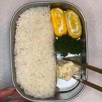 【アスパラガスの肉巻き弁当】母が娘に作るお弁当はきっちり詰まって見栄えもばっちり！