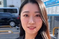 〈骨格をいかした髪型に〉ストレートヘアの女性が華やかにイメチェン！仕上がりに「お嬢様」「魅力爆増！」と絶賛の声