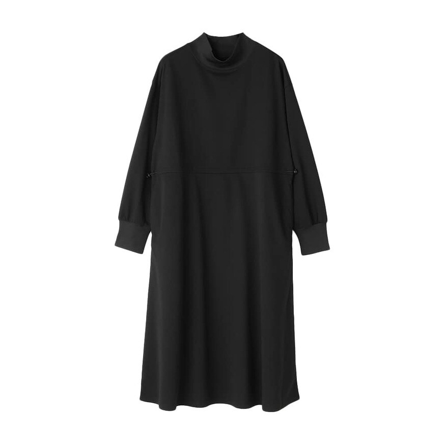 出所：ワークマン公式　レディースニュートラルギャザーワンピース