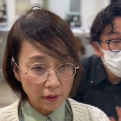 マダム「おばさんっぽくならないように」　ヘアカットで大人可愛く！「雰囲気明るくなった」と大満足！