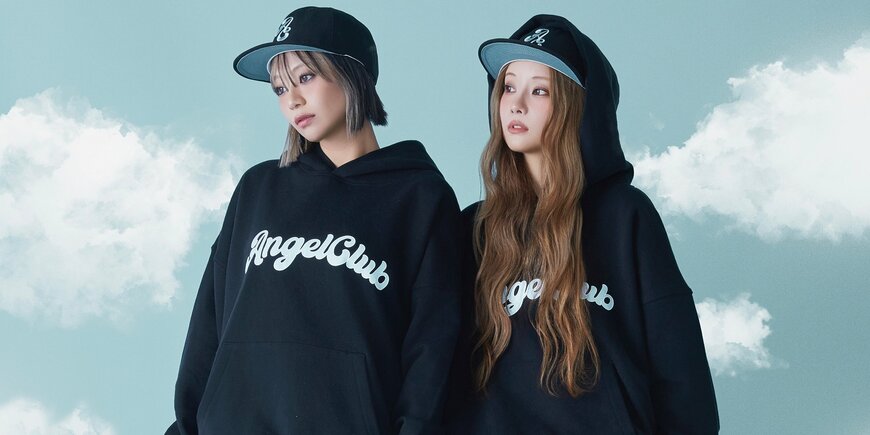 ストリートなキャップファッションが似合う重盛さと美(右)