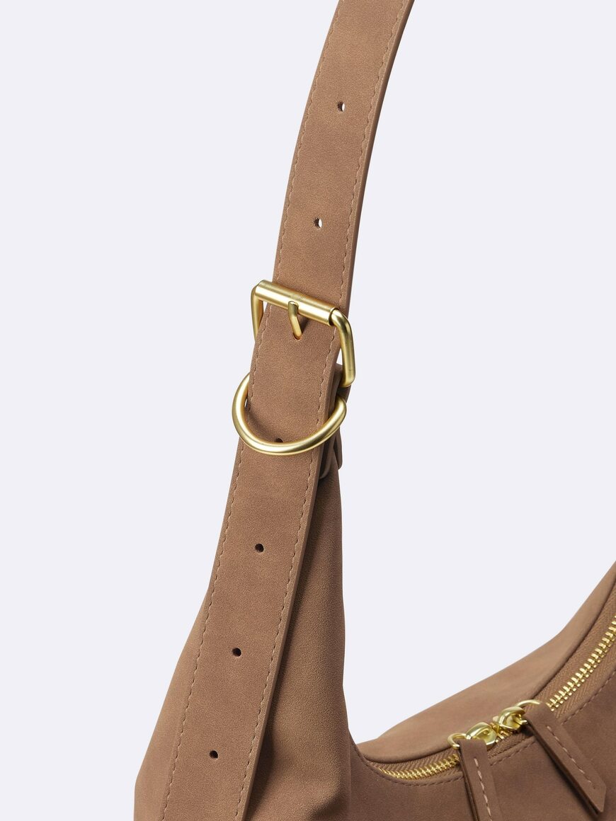 GU、2WAYロングベルトバッグ商品画像