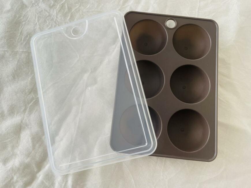 セリア　みそ玉ストッカー