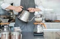 キーコーヒー＜9月30日が権利確定＞の株主優待は100株から。営業利益95.3%増の1Qを支えた稼ぎ頭「コーヒー関連事業」を最新決算からひも解く