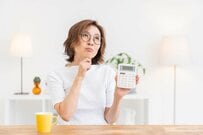 【住民税非課税世帯】住民税が65歳から「ゼロ」になる《年収のボーダーライン》はいくら？