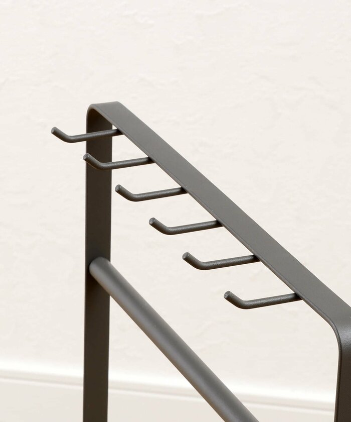 3COINS公式 ペット用アイアンハンガーラック