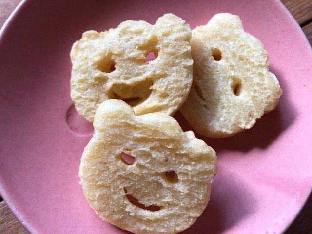 業務スーパー『Bear Smile Potatoes（ベアスマイルポテト）』何ともいえない可愛さ…（筆者撮影）