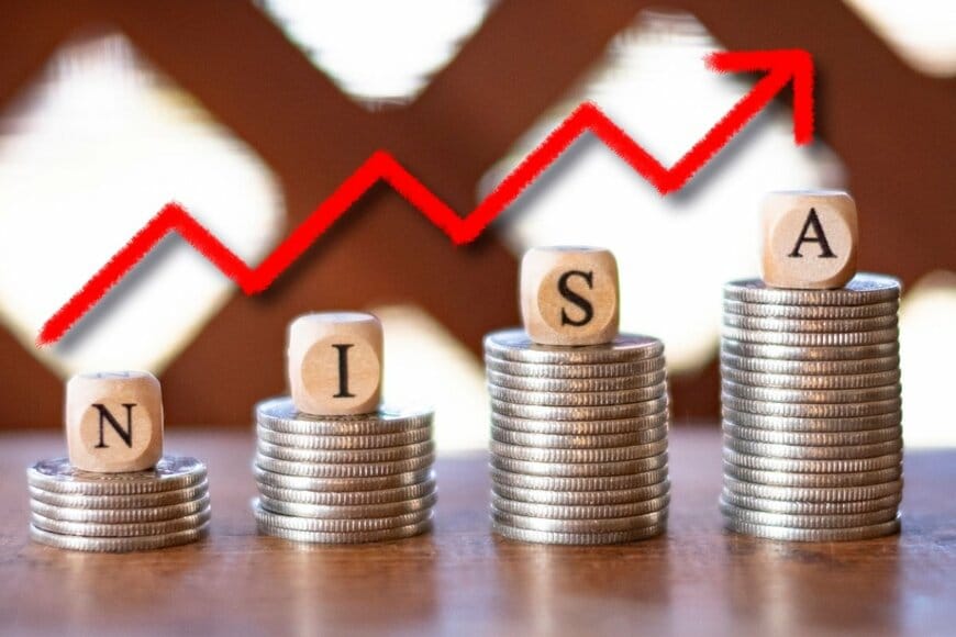 【新NISA】「毎月5万円」を15年間積立投資した場合、資産はいくらに増える？想定利回り1～5%でシミュレーション！