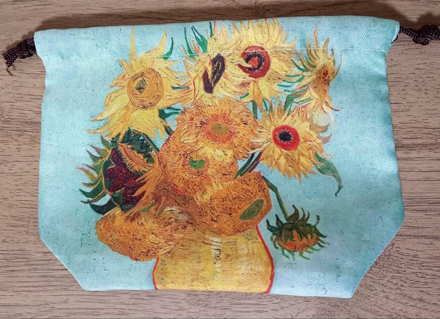 筆者撮影（セリア、ランチバッグ　VG）