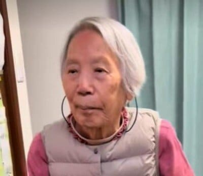 【99歳のおばあちゃん】歩行練習が「長続きする秘訣」にホッコリ！歳の離れた家族の助けに反響