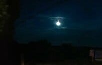 熊本市内で目撃された「火球」　ドライブレコーダーが偶然捉えた映像に衝撃走る