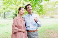 65歳以上の「介護保険料」基準額が「月額1万円」に迫る自治体も。保険料はどうやって決まる？