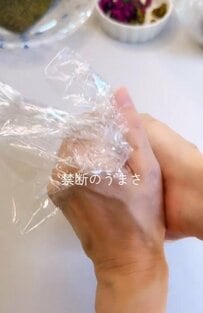 天むすと思いきや…お弁当箱にドドーンと3つ並んだ“禁断のうまさ”に高校生の娘も驚き！