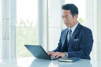 【50歳代・二人以上世帯】平均貯蓄額と中央値はいくら？「退職前に確かめたい」3つのこと