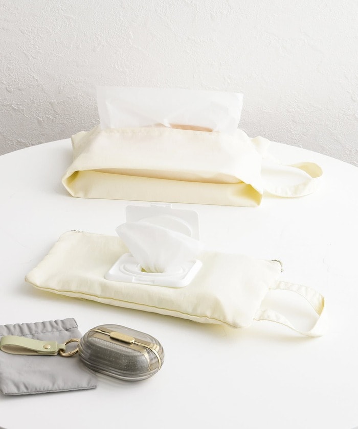 吊り下げ収納の為のループ付き