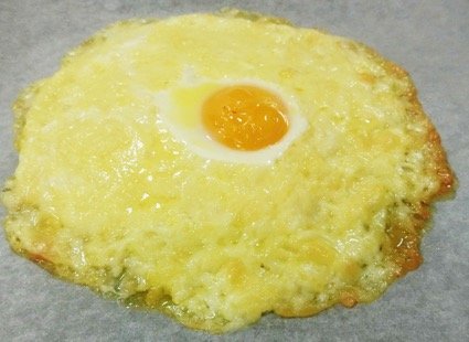 サラダやソーセージを添えれば朝食にピッタリです♪（この写真は2人分の材料でつくった場合）