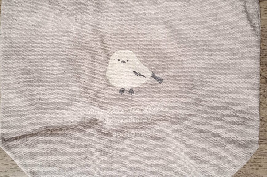 筆者撮影（セリア、ミニトートバッグ シマエナガ）