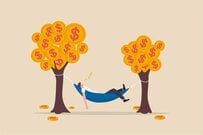 「ほったらかし」不労所得のつくり方。投資信託や初心者でもできる不動産投資など解説