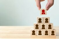 管理職（マネージャー）とは？リーダー以上の責務が必要？