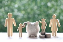 厚生年金「ひと月15万円以上」の男性の割合はどのくらいか