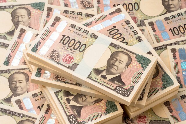 【中間管理職】平均年収一覧表、部長の平均年収1000万円超！うちの「部長・課長・係長」の年収はいくらぐらい？