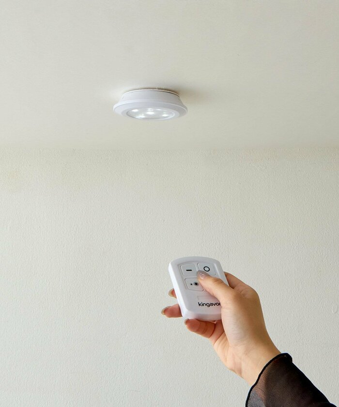 電球寿命は約5000時間と長く、いざという時の備えとして心強いアイテム