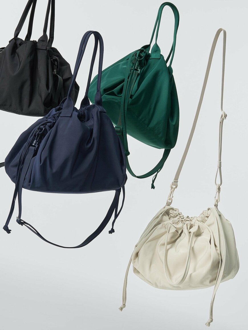 出所：ユニクロ公式　ドローストリングバッグ