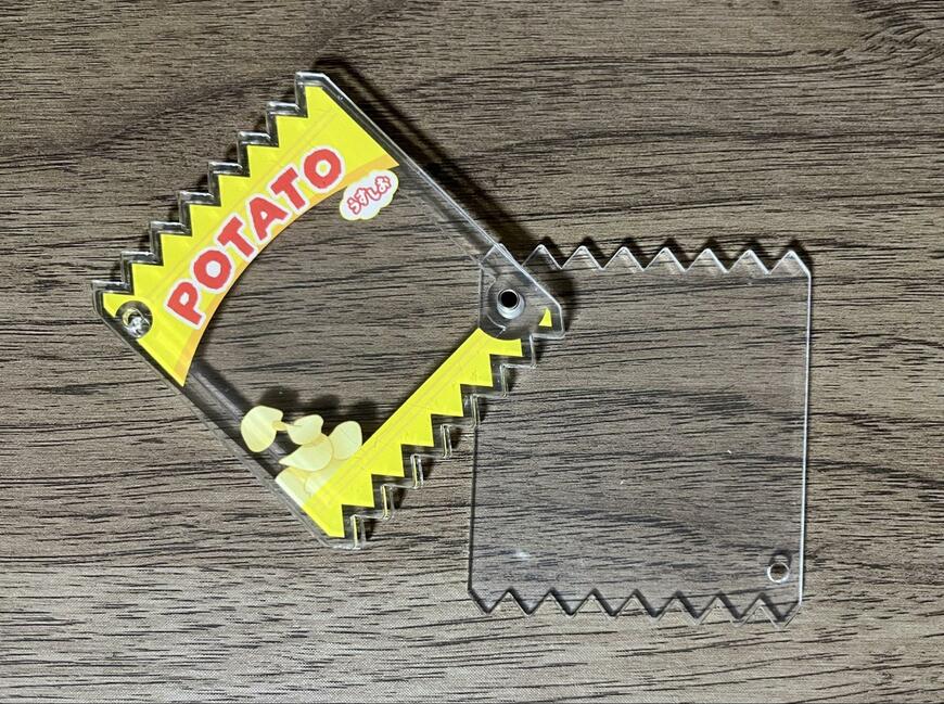 セリア、シャカシャカフレームキーホルダー お菓子風商品画像