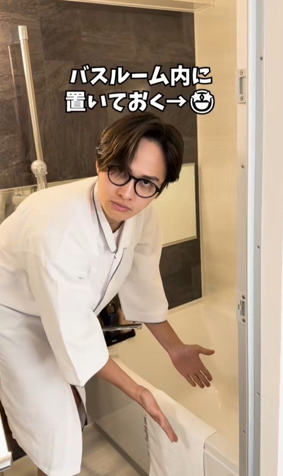 バスルーム内に置いてくと良いそうです