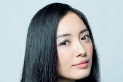 仲間由紀恵 自宅庭はフルーツまみれ！収穫したブルーベリーやブラックベリーを披露「売り物に出来そう」「愛情たっぷりだね」子どもたちからの「遅れてきた母の日」のプレゼント
