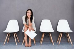年収1000万円を若くして手にできるのはどの職業か