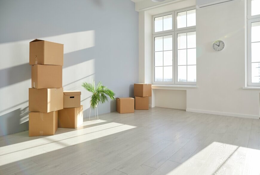 Studio Romantic/shutterstock.com