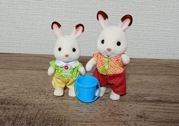 筆者撮影（セリア、ミニチュア バケツと雑巾）