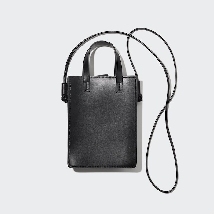 出所：ユニクロ公式オンラインストア レザータッチミニハンドルショルダーバッグ