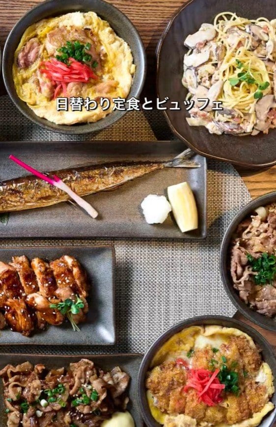 日本とベトナムの料理を楽しめる！
