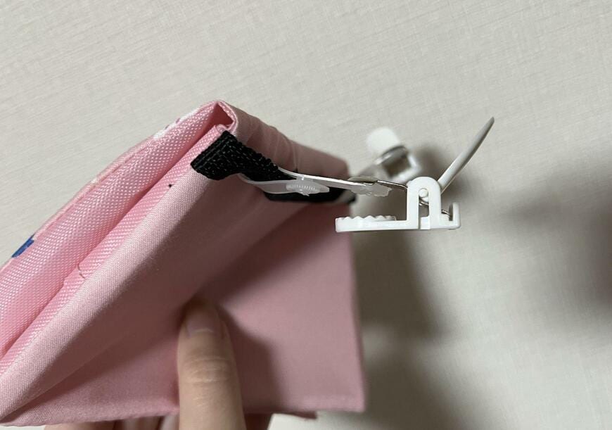 セリア、ポケットポーチ ティッシュケース付き シマエナガ