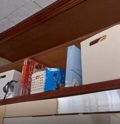 「素敵です！」ごちゃごちゃなキッチンの背面収納→〈ニトリのケース〉でスッキリ！真っ白な美しい収納に大変身