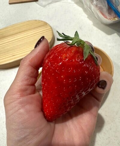 大きなイチゴにびっくり！