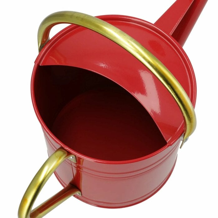 空間のアクセントになる鮮やかな「レッド」