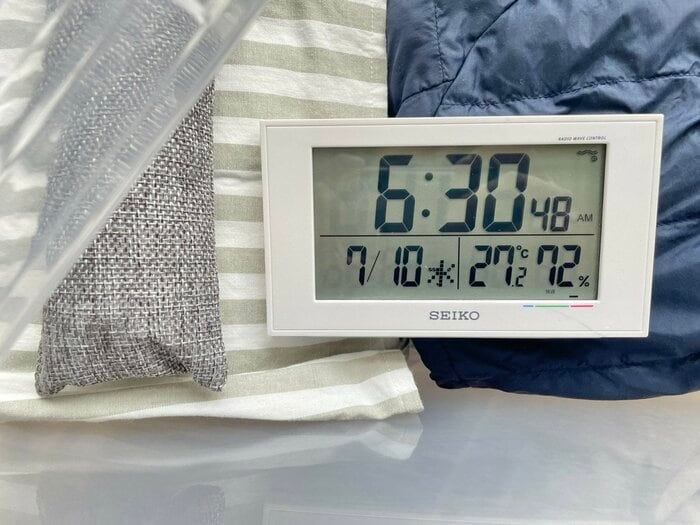 竹炭消臭除湿バッグの検証1日目