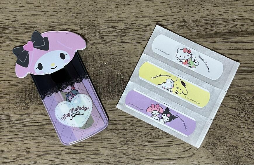 筆者撮影（セリア、ばんそうこうケース MM ハートリボン・ばんそうこう6P M/X なかよし）