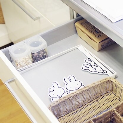 出所：ニトリ公式通販 ニトリネット miffy ミッフィー 布巾ハンガー