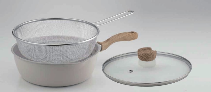 出所：株式会社コメリ